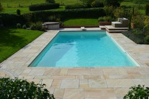 Cotswold Mint pool copings and surround