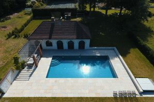 Downton Limestone copings and paving around swimming pool