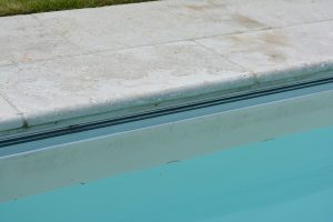 Travertine Tumbled & Unfilled pool coping