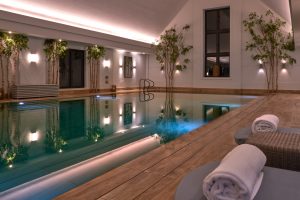 Calcot Spa Indoor Deck Level Grille Pool